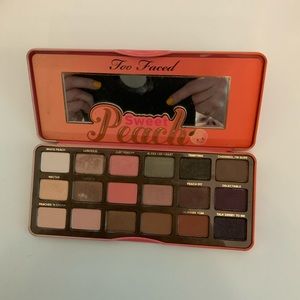 Too Faced shadow palette